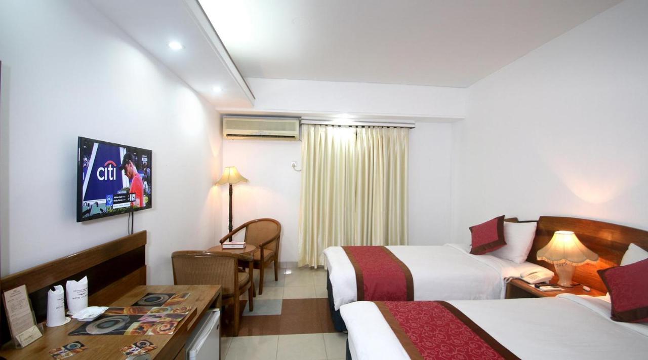 Hotel Victory - Best In City Center Dhaka Bagian luar foto